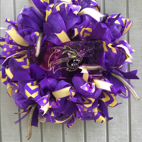 Meet your Posher, Melanie - Picture 2 of 8